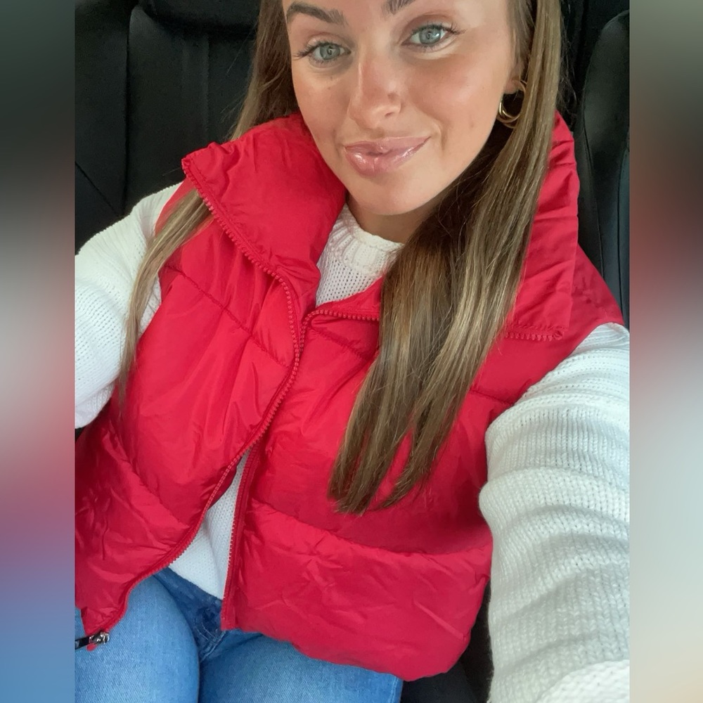 red puffer vest